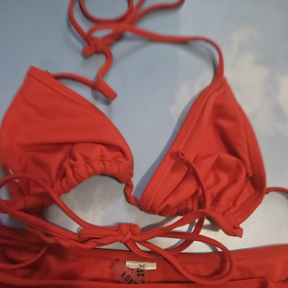 Red String Bikini - Picture 10 of 13